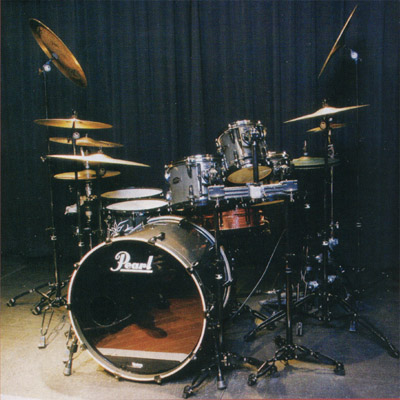 This is the setup that he finished with for SOAP and this drumset.